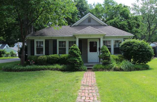 2 Bedroom 1 Bath Home In Fairway photos photos 2 Bedroom 1 Bath Home In Fairway photos photos