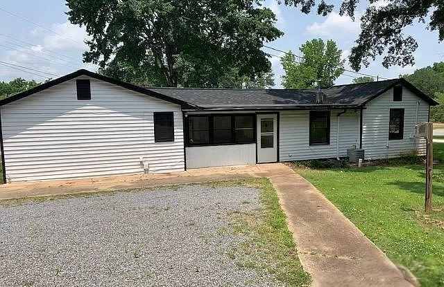 2802 Filbert Highway Gallery 3
