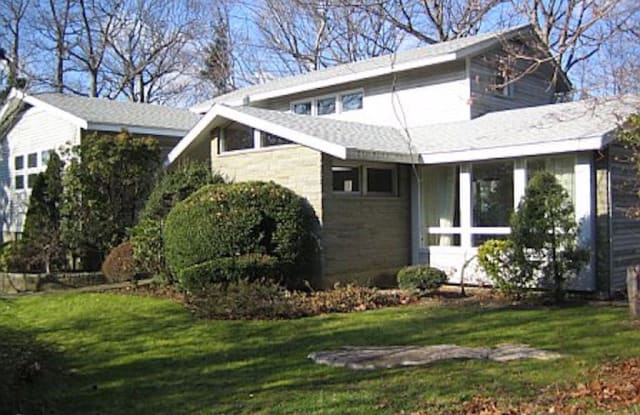 17 Andrea Court - 17 Andrea Court, New Rochelle, NY 10804