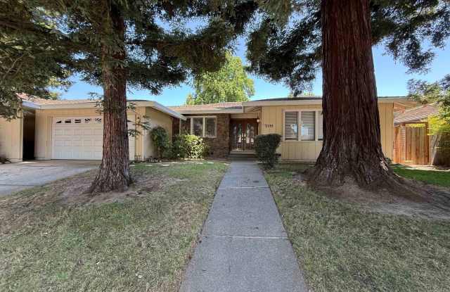 University Ave 3 Bedroom photos photos