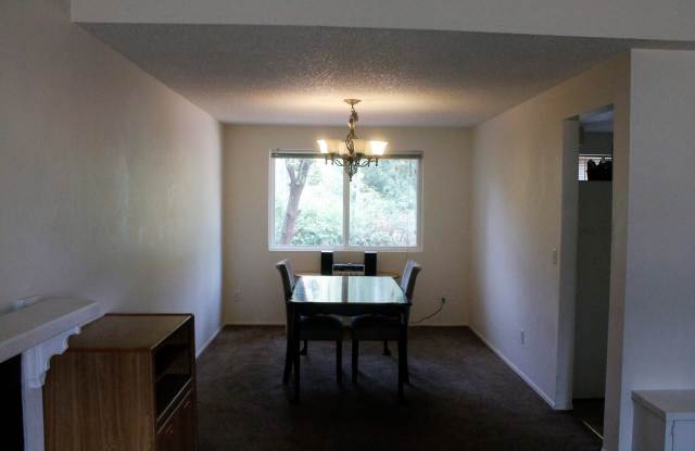 Conifer Park Three Bedroom for Rent! Available Now! Huge, Fully Fenced Yard! Gallery 3
