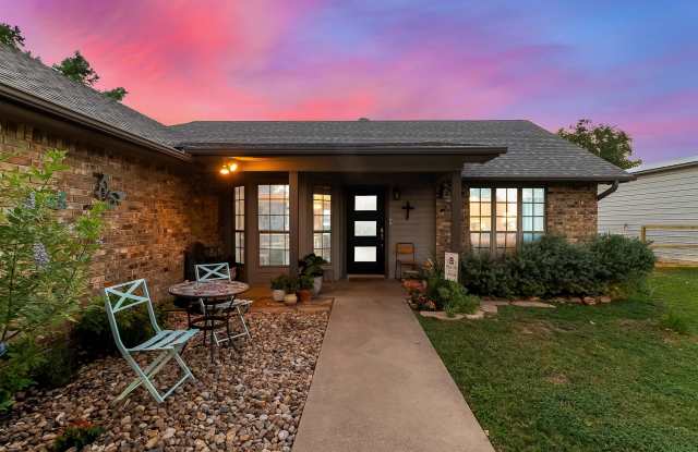 215 White Brush Gallery 2