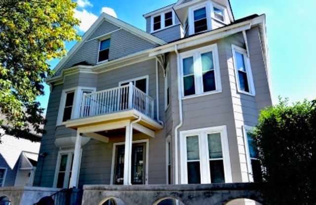 28 Virginia St photos photos