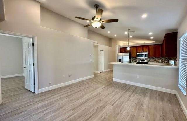 33356 IRONGATE Drive Gallery 4
