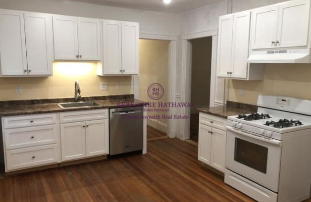 10 Chandler - 10 Chandler Street, Somerville, MA 02144