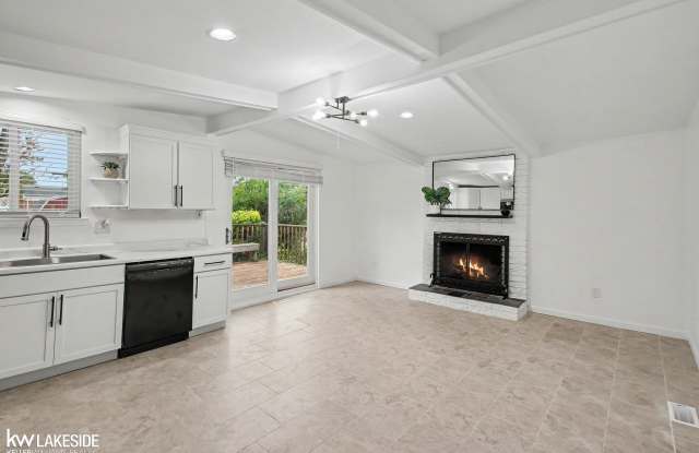33136 breckennridge Drive Gallery 3