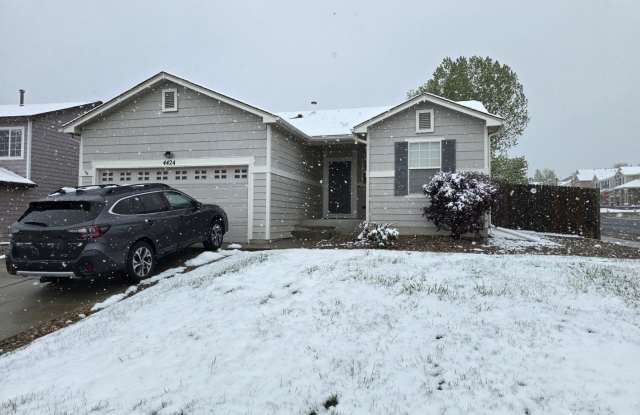 Cozy & Stylish Ranch Home in a Convenient Location!! photos photos Cozy & Stylish Ranch Home in a Convenient Location!! photos photos