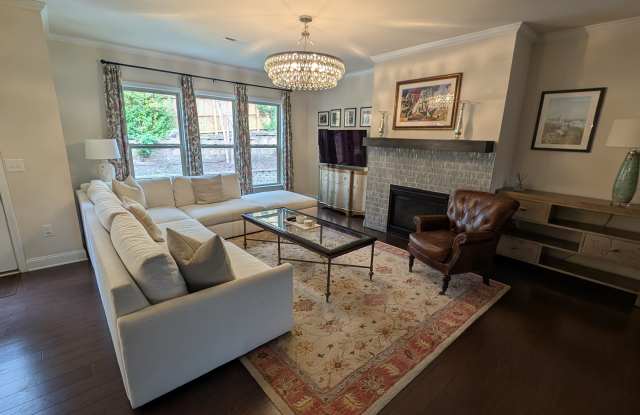 125 Williston Way Gallery 2