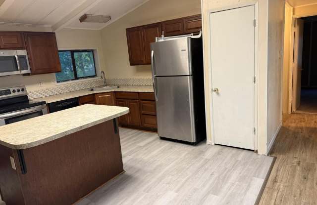 4 BD/2BA Manufactured home for rent! Available now! photos photos