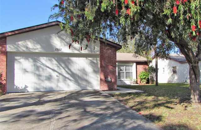 2528 ELDERBERRY DRIVE Gallery 2