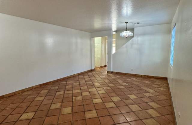 Spacious 4BR 2.5BA Home in Trailside Community – Laveen, AZ Gallery 4