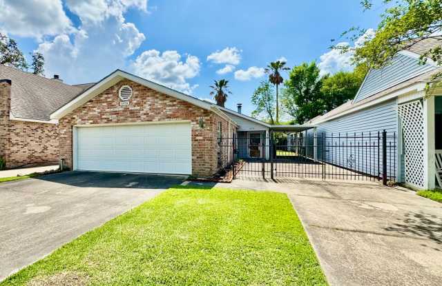 Prime Baton Rouge Location! 3BR Garden Home Across from Perkins Rowe photos photos