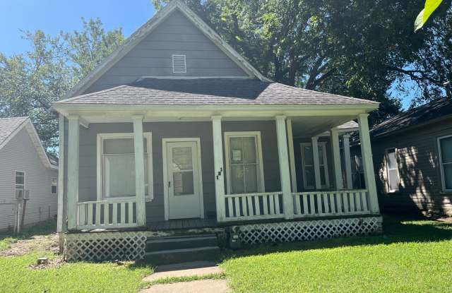 Nice 2 Bedroom 1 bath home photos photos