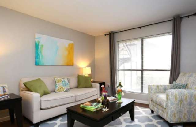 9264 N Plaza Gallery 2