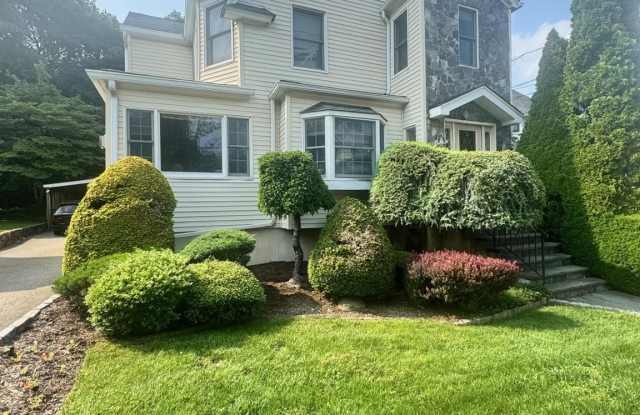 44 Sterling Avenue photos photos