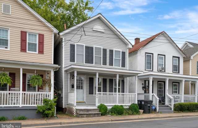 656 LAFAYETTE BOULEVARD Gallery 2