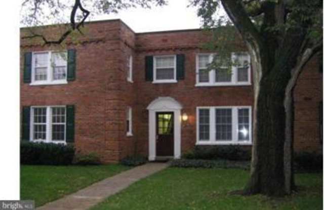 1721 N QUEENS LN #1-104 - 1721 N Queens Ln, Arlington, VA 22201
