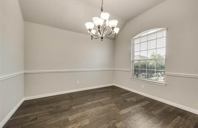 2652 Lake Ridge Drive Gallery 4