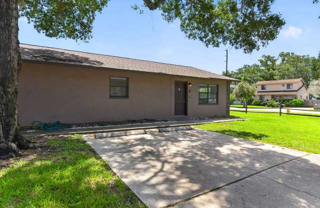 526 Rosery Road Northwest - B Gallery 1