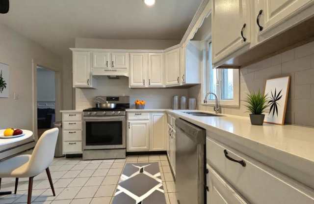 701 Cambridge St. photos photos
