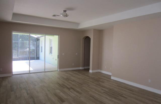5032 Wise Bird Dr Gallery 2