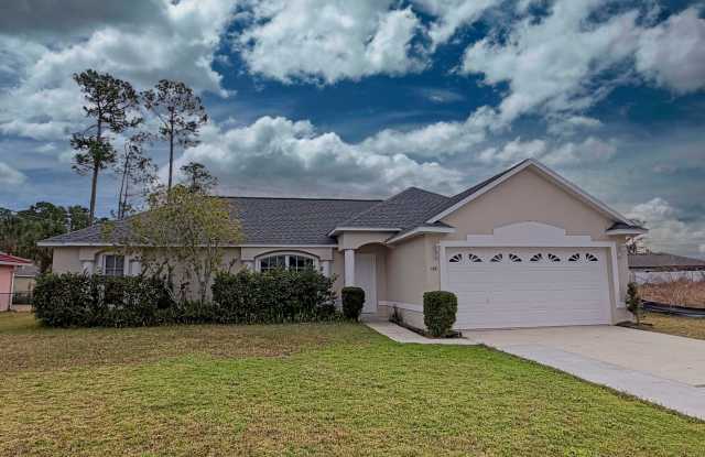 Great 3 Bedroom , 2 Bathroom Single Family Home Featuring LVP Flooring Throughout photos photos