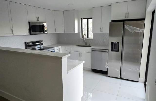 4204 Waterview Circle Gallery 4