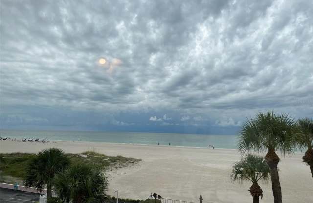 5000 GULF BOULEVARD photos photos