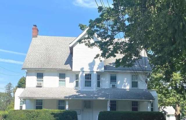 245 Scudder Avenue - 245 Scudder Avenue, Northport, NY 11768