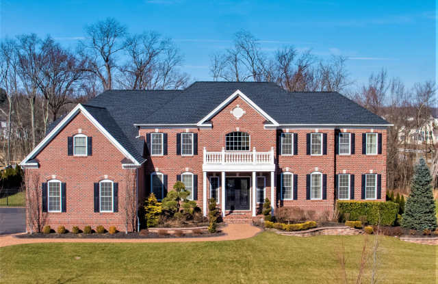 15 Windermere Road - 15 Windermere Road, Lincroft, NJ 07738