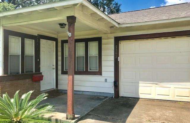 5242 Pomander Road Gallery 2