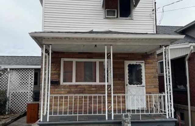 320 Castner Ave photos photos