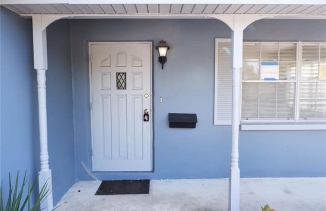 8056 30TH AVENUE N photos photos