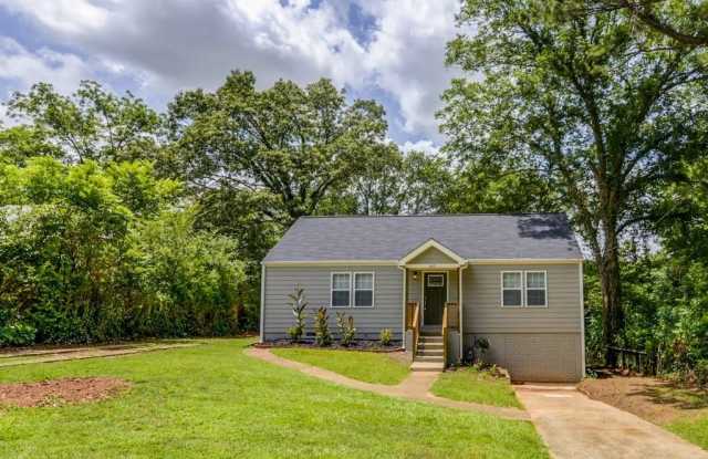567 Ashburton Avenue photos photos