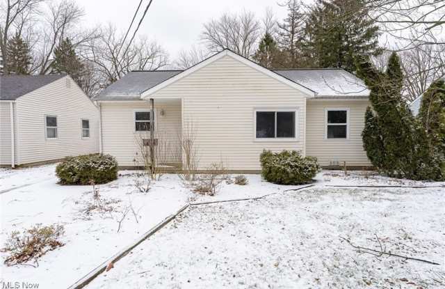5649 Burns Road photos photos