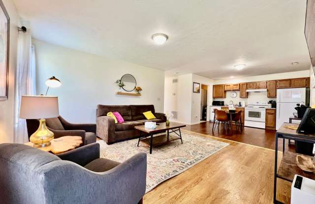 3 Bedroom 1 Bathroom Attached House Gallery 3