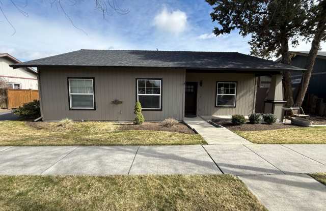 Fantastic 3 Bed/2 Bath Single Family Home in SE Bend photos photos