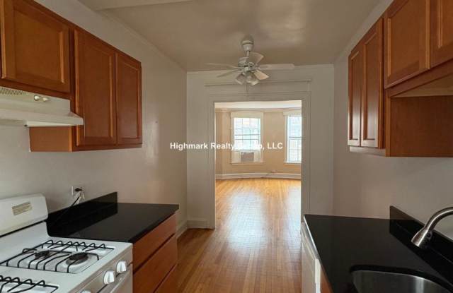 907 Elmwood Ave. Gallery 1