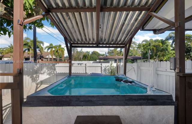 7501 Raleigh Street, Hollywood, FL 33024 photos photos