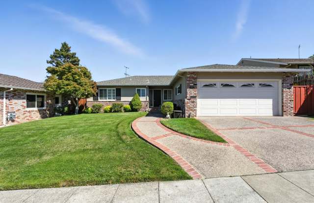 Spacious 2BD/2BA Home with Bonus Huge Room in San Mateo! photos photos