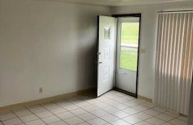3405 Oakwood Avenue Gallery 3