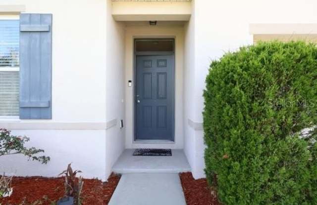 1451 TAOS Avenue Gallery 2