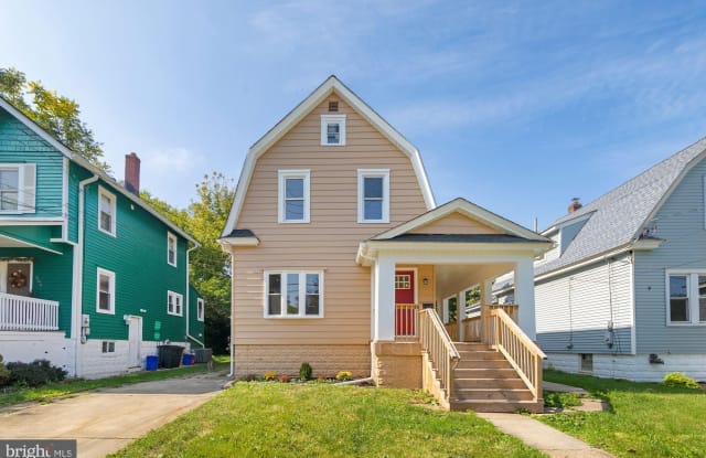 302 SLOAN AVENUE - 302 Sloan Avenue, Collingswood, NJ 08107