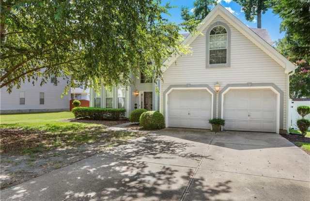 3717 Finish Line Arch - 3717 Finish Line Arch, Suffolk, VA 23435