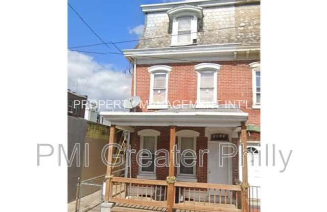 1511 Arrott Street photos photos