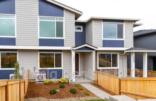 18611 Northeast 44th Avenue Gallery 4