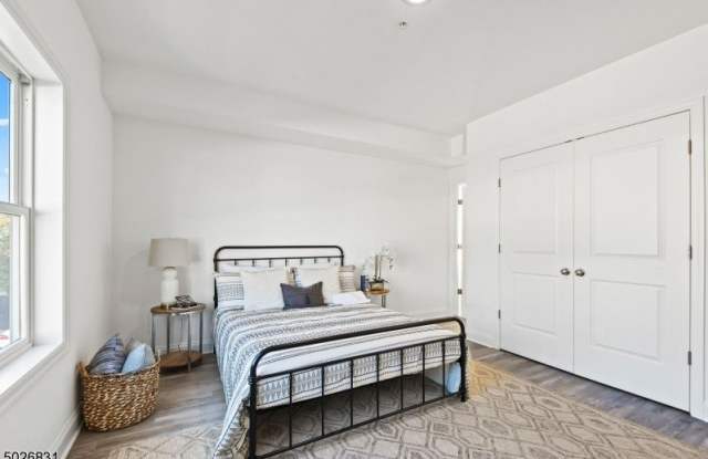 85 4Th Ave. Unit 2A Gallery 3