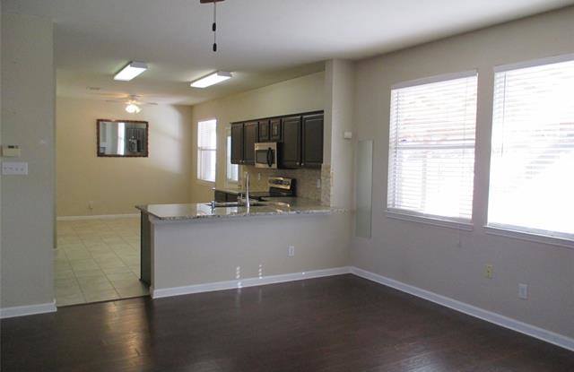 2943 Prairie Oak Boulevard Gallery 4