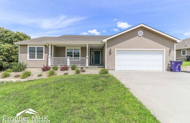 5316 Stonecrest Dr. - 5316 Stone Crest Dr, Manhattan, KS 66503