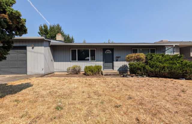 Great 2 bed/1 bath home in South Eugene! Gallery 3